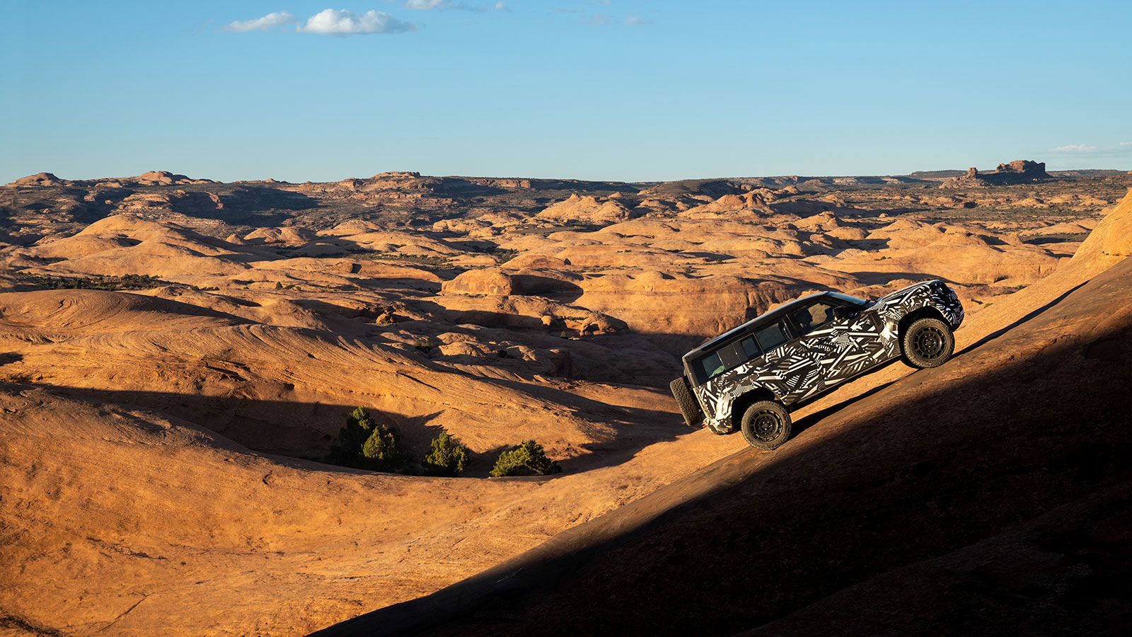 Στις 3 Ιουλίου ντεμπουτάρει το Land Rover Defender OCTA